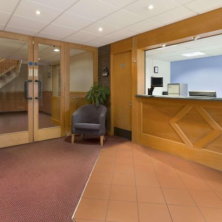 Days Inn Taunton Esterno foto