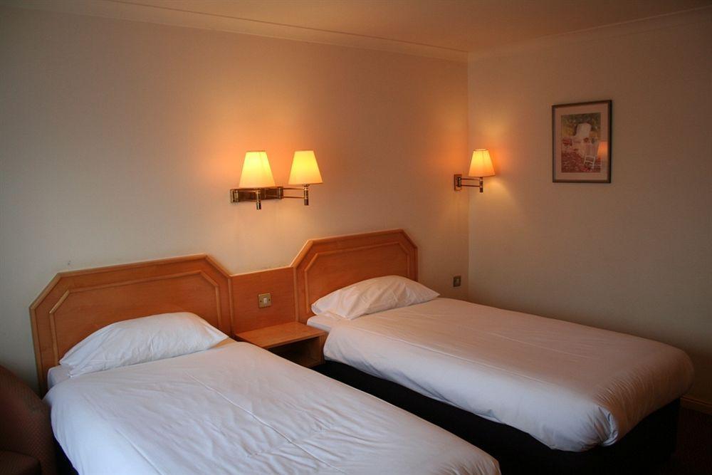 Days Inn Taunton Esterno foto